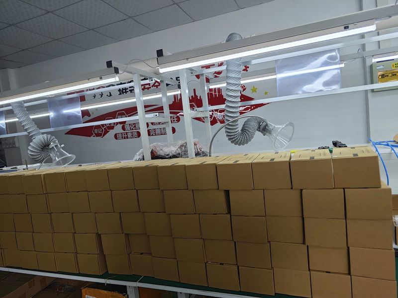 Shenzhen Jutai Comm Co., Ltd. linea di produzione del produttore